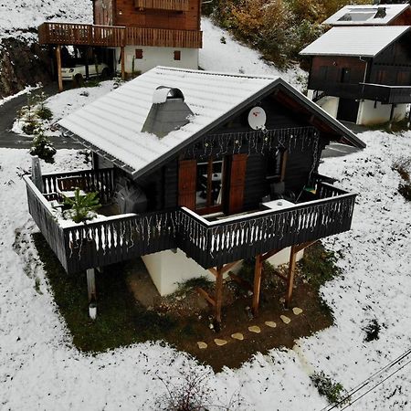 Chalet Proche Morzine Et Lac Leman Wifi Offert Le Biot 外观 照片
